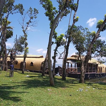 Aqua Castle Houseboat - By Aqua Jumbo Houseboats Hotel Alappuzha Luaran gambar