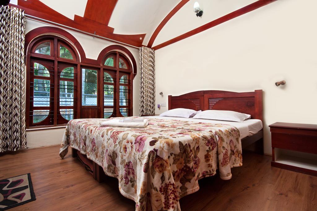Aqua Castle Houseboat - By Aqua Jumbo Houseboats Hotel Alappuzha Luaran gambar