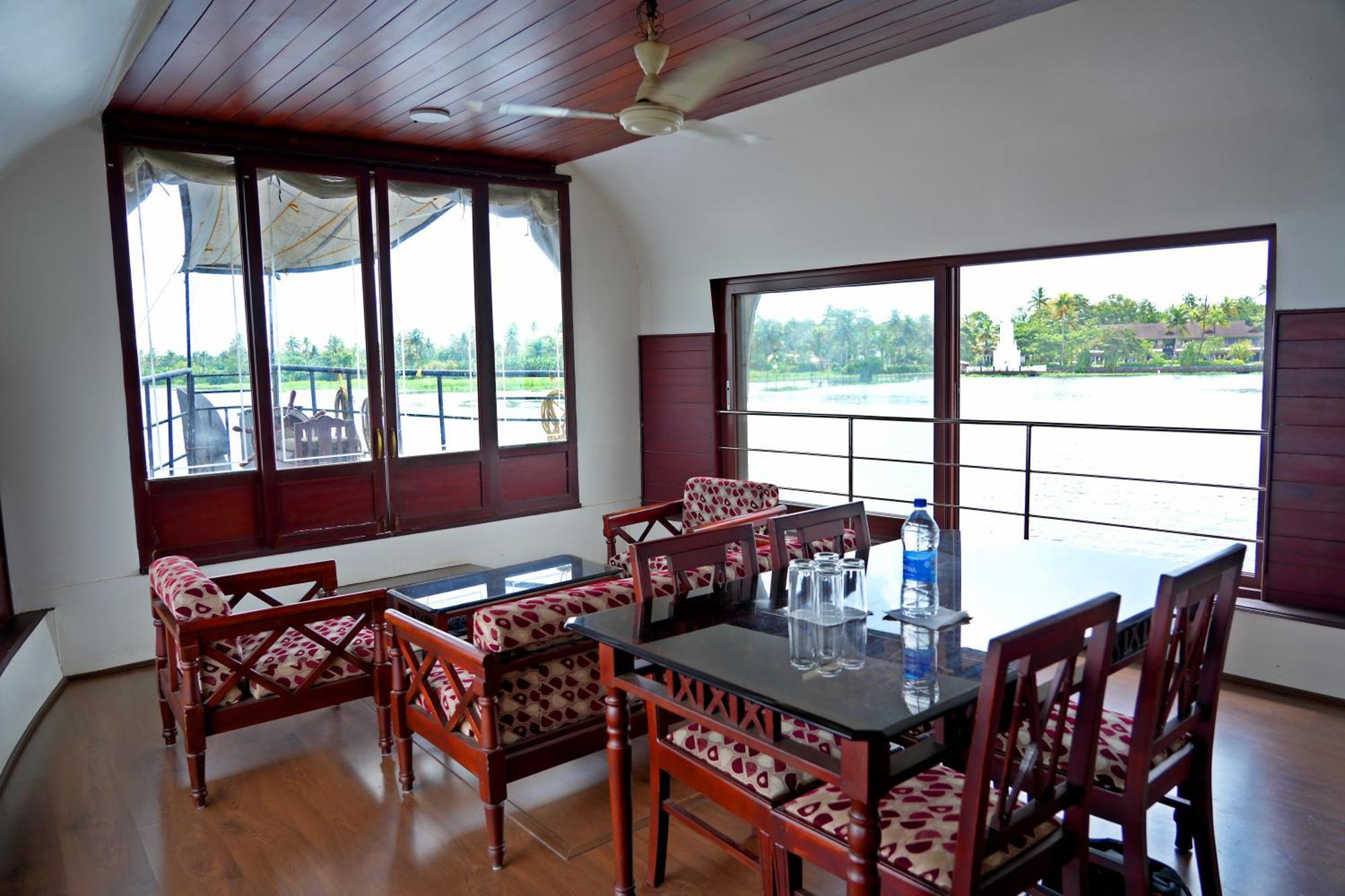 Aqua Castle Houseboat - By Aqua Jumbo Houseboats Hotel Alappuzha Luaran gambar