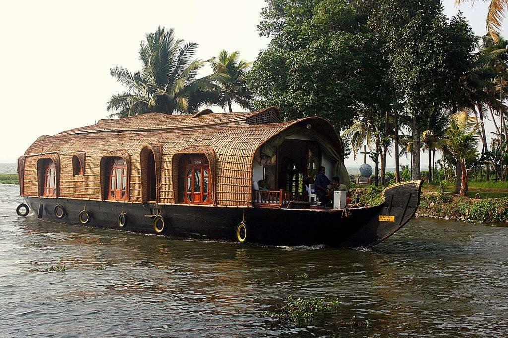 Aqua Castle Houseboat - By Aqua Jumbo Houseboats Hotel Alappuzha Luaran gambar